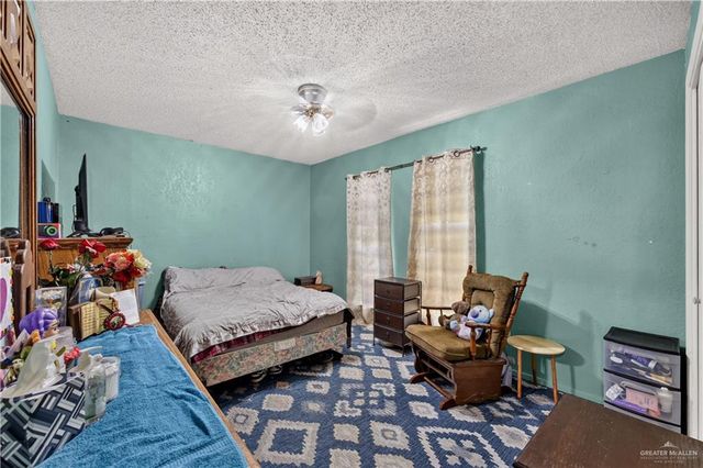 710 N Padre Avenue, Weslaco, TX 78596