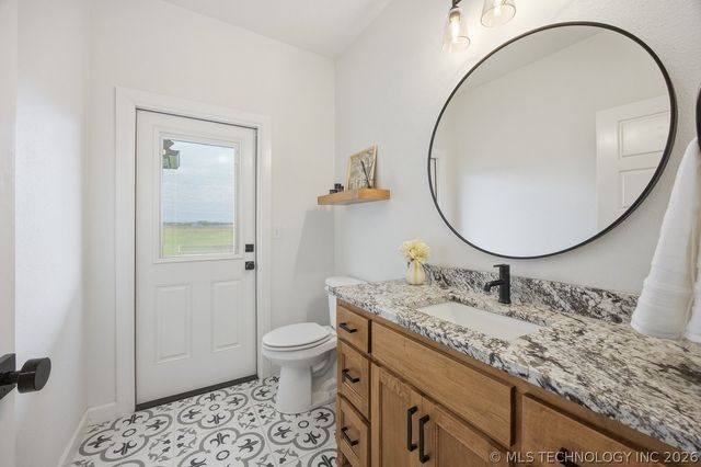 6806 E 136th Street N, Collinsville, OK 74021