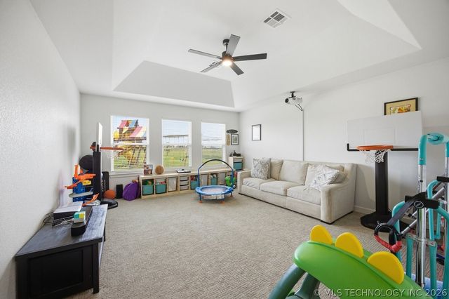 6806 E 136th Street N, Collinsville, OK 74021