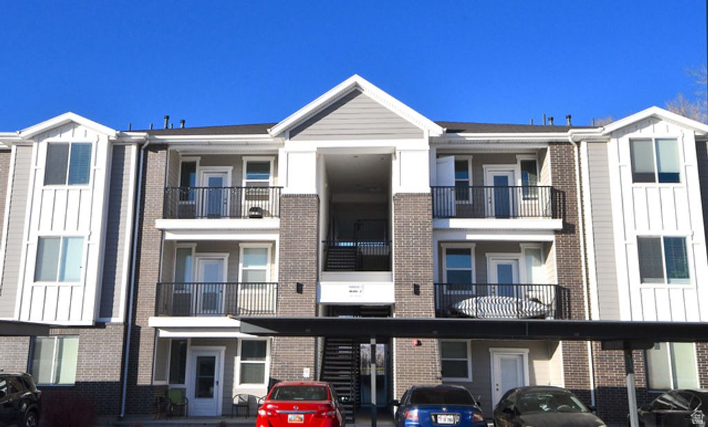 142 E 7TH B304 #B304, Ogden, UT 84404 — exterior