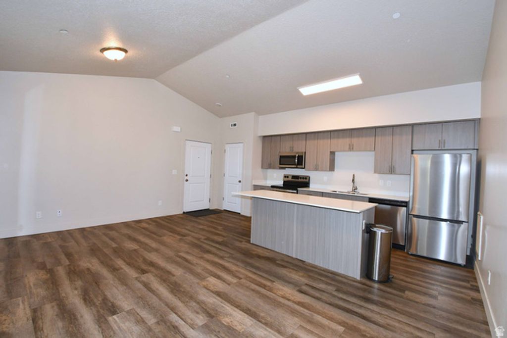 142 E 7TH B304 #B304, Ogden, UT 84404 — photo 4