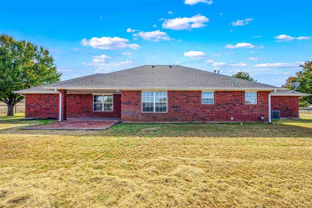 17988 State Highway 17, Fletcher, OK 73541