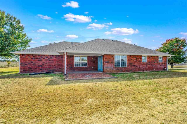 17988 State Highway 17, Fletcher, OK 73541