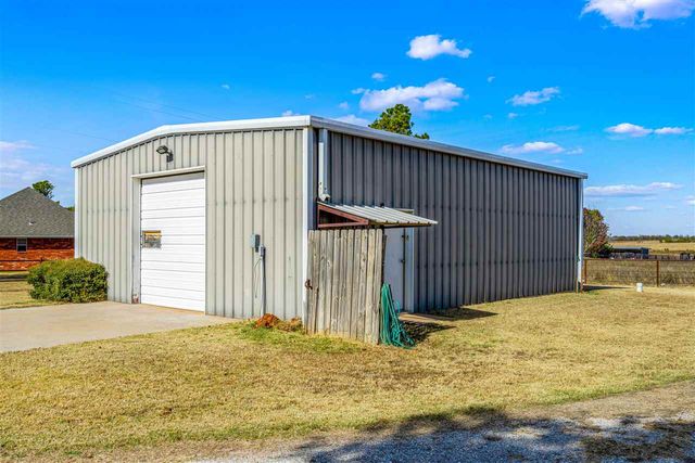 17988 State Highway 17, Fletcher, OK 73541