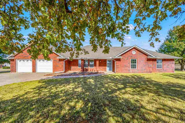 17988 State Highway 17, Fletcher, OK 73541
