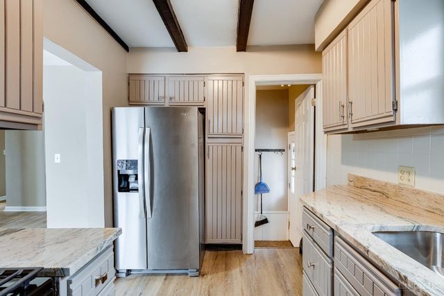 6931 Gloria Drive, North College Hill, OH 45239