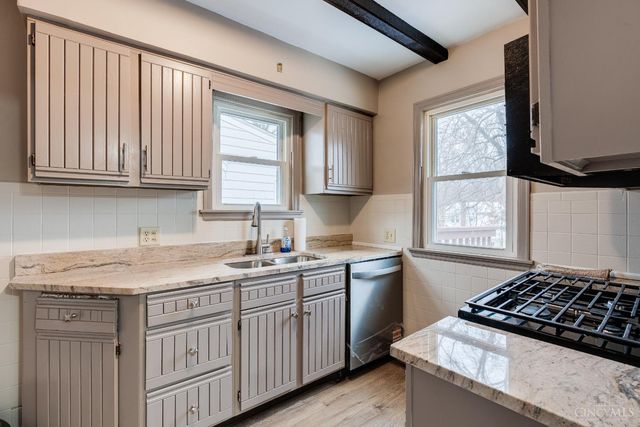 6931 Gloria Drive, North College Hill, OH 45239