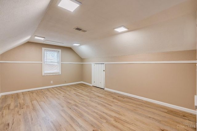 6931 Gloria Drive, North College Hill, OH 45239