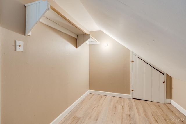 6931 Gloria Drive, North College Hill, OH 45239