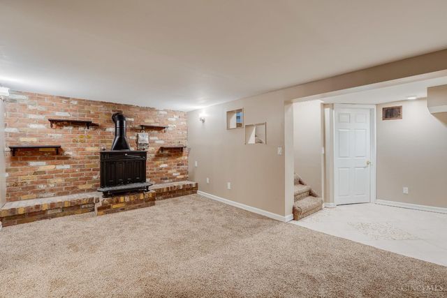 6931 Gloria Drive, North College Hill, OH 45239