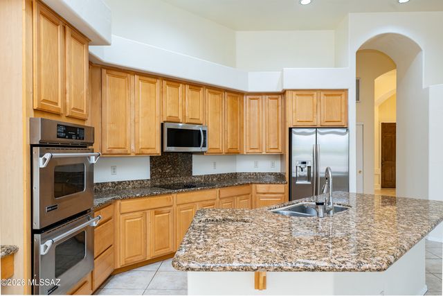 5708 N Cotton Place, Tucson, AZ 85745