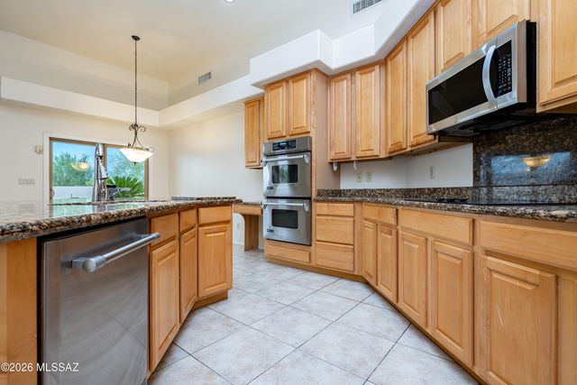 5708 N Cotton Place, Tucson, AZ 85745
