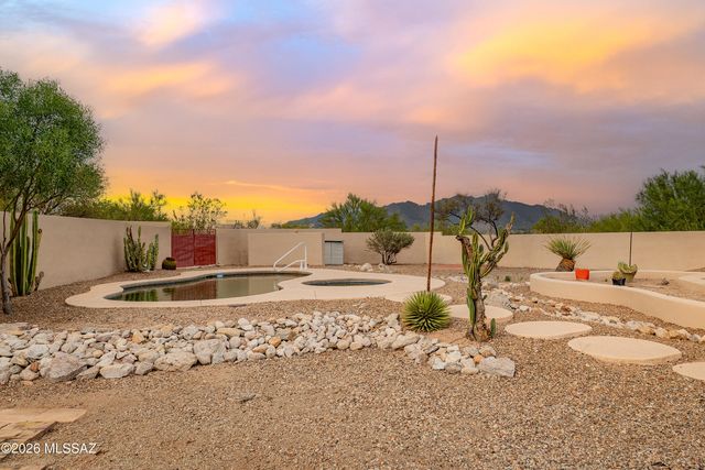 5708 N Cotton Place, Tucson, AZ 85745