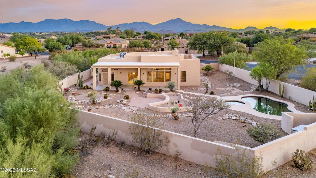 5708 N Cotton Place, Tucson, AZ 85745