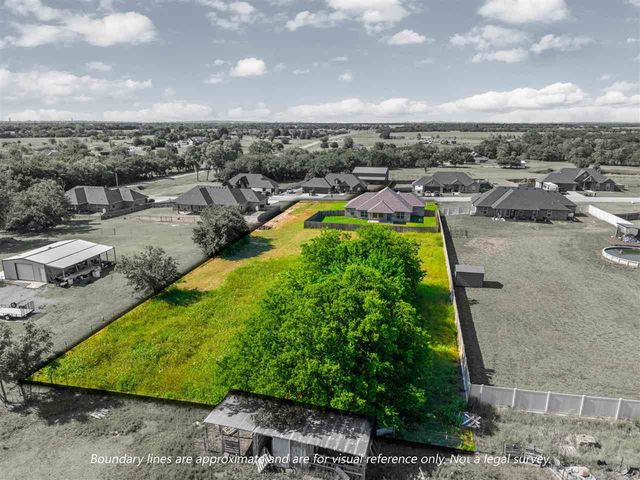 10613 NE Seaside Ln, Elgin, OK 73538