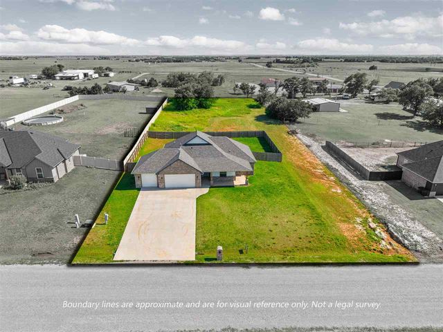 10613 NE Seaside Ln, Elgin, OK 73538