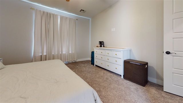 10613 NE Seaside Ln, Elgin, OK 73538