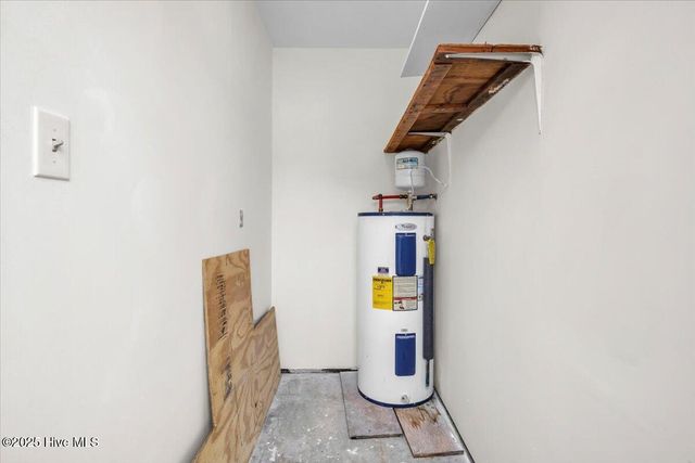 1034 Spring Villa Drive, Jacksonville, NC 28540