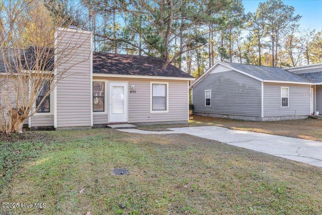 1034 Spring Villa Drive, Jacksonville, NC 28540