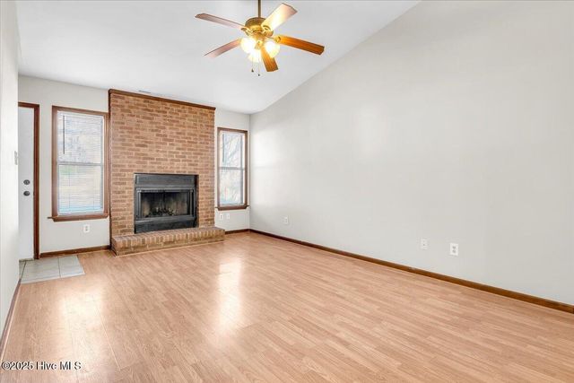 1034 Spring Villa Drive, Jacksonville, NC 28540