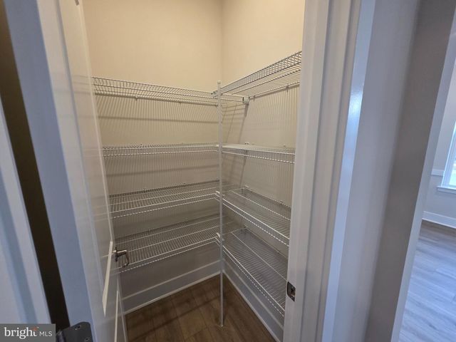 6511 PADDINGTON ST, Middle River, MD 21220