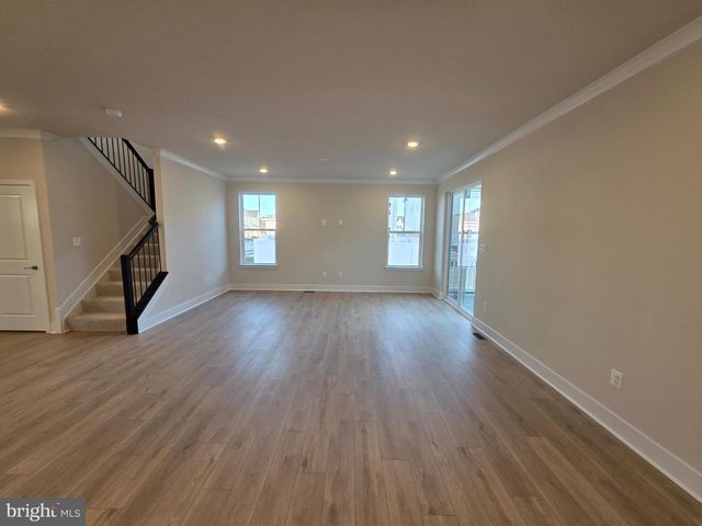 6511 PADDINGTON ST, Middle River, MD 21220