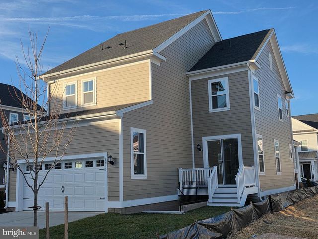 6511 PADDINGTON ST, Middle River, MD 21220