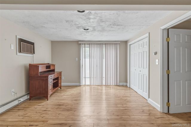 68 Madison Avenue, Island Park, NY 11558