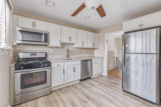 68 Madison Avenue, Island Park, NY 11558