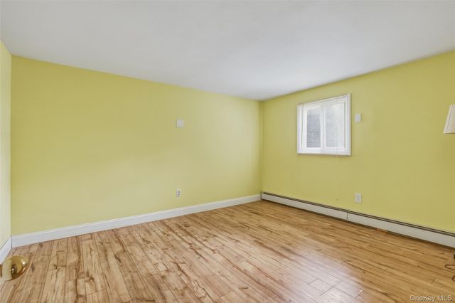68 Madison Avenue, Island Park, NY 11558