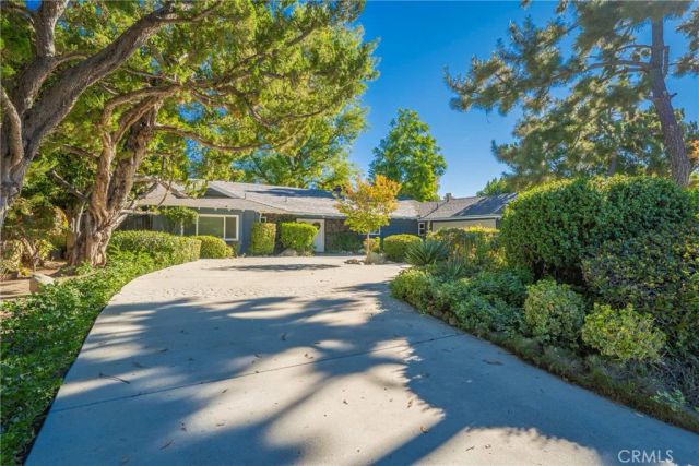 9356 Beckford, Northridge, CA 91324