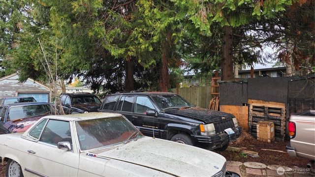 12632 Lincoln Avenue SW, Lakewood, WA 98449