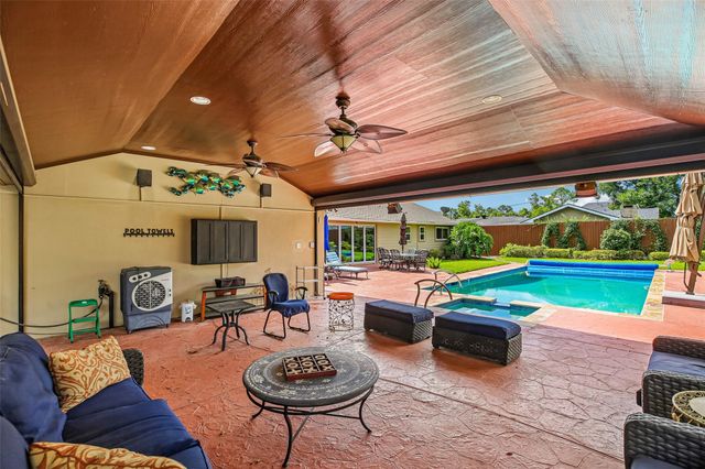 1429 Waseca Street, Houston, TX 77055