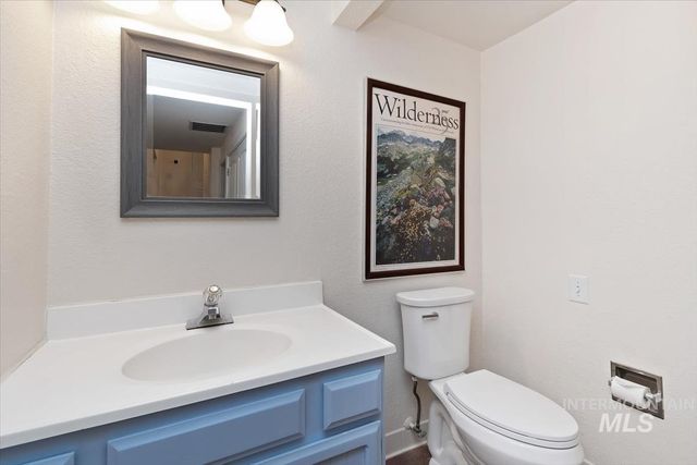 1909 E Mortimer, Boise, ID 83712