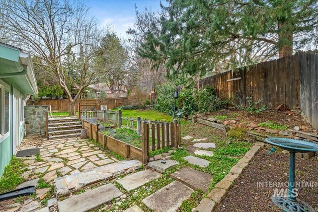 1909 E Mortimer, Boise, ID 83712