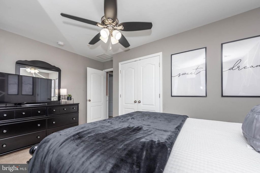 Image 21 of property listing at 903 BOATWRIGHT DR, Glen Burnie, MD 21060