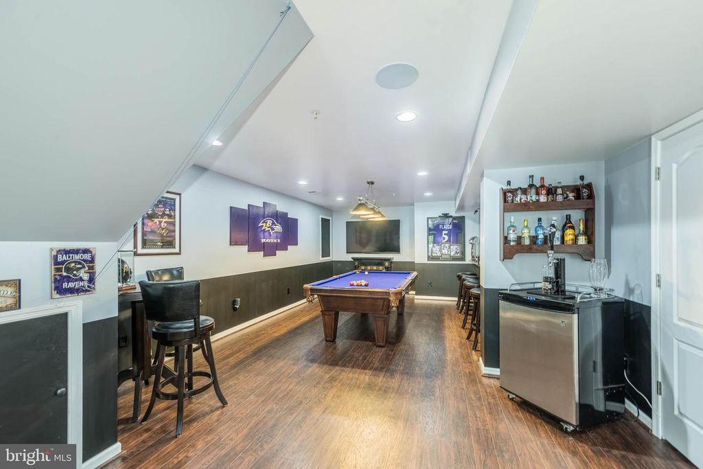 Image 30 of property listing at 903 BOATWRIGHT DR, Glen Burnie, MD 21060