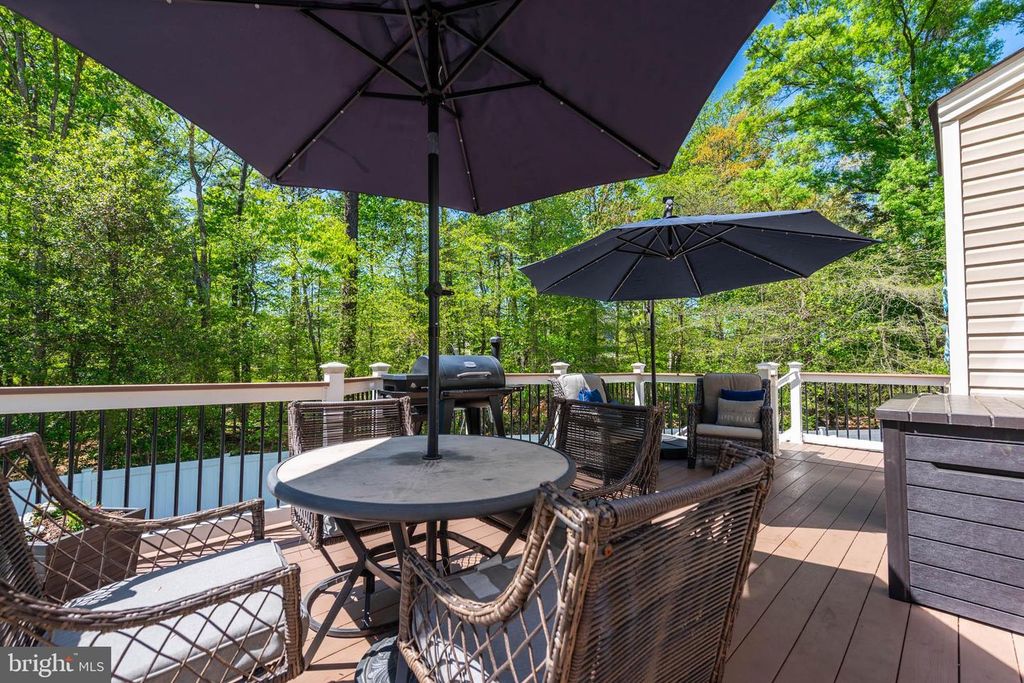 Image 37 of property listing at 903 BOATWRIGHT DR, Glen Burnie, MD 21060
