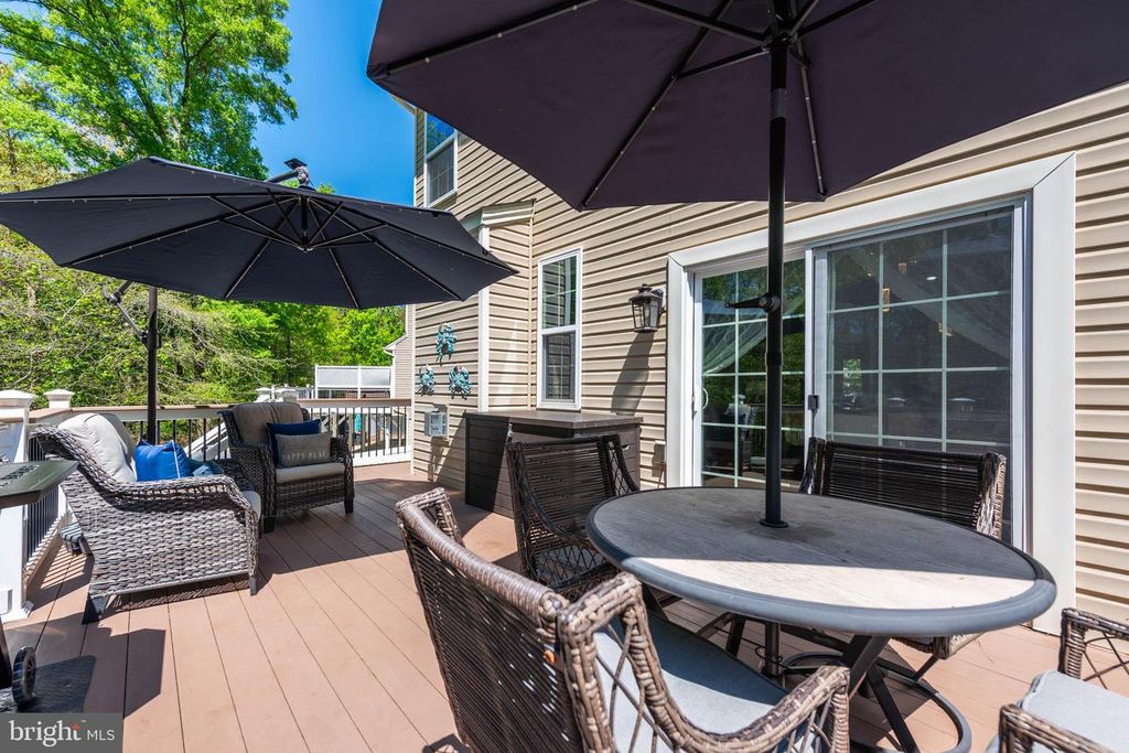 Image 38 of property listing at 903 BOATWRIGHT DR, Glen Burnie, MD 21060