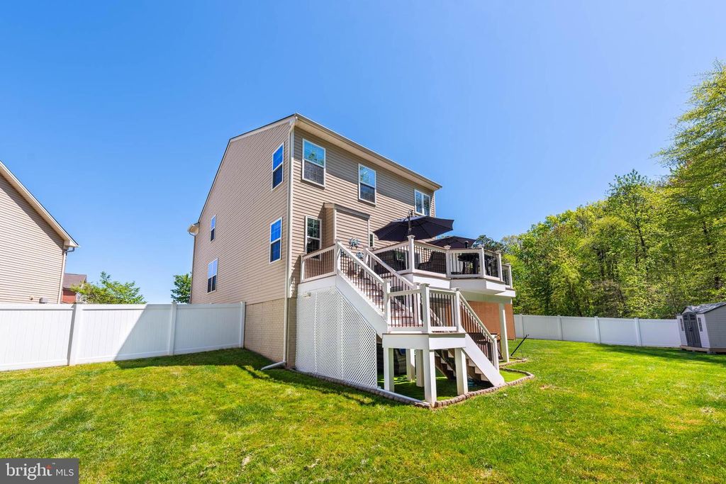 Image 45 of property listing at 903 BOATWRIGHT DR, Glen Burnie, MD 21060