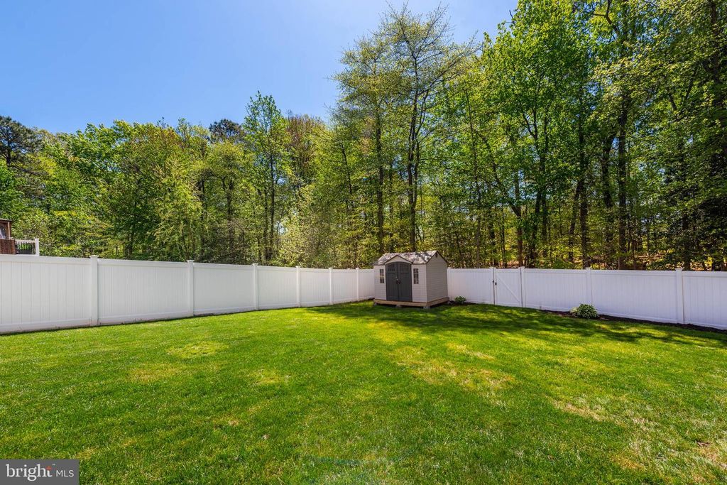 Image 46 of property listing at 903 BOATWRIGHT DR, Glen Burnie, MD 21060