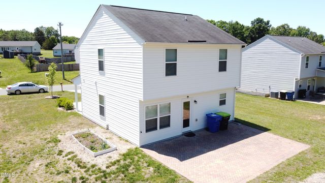 2136 W Simpson Road, Burlington, NC 27217