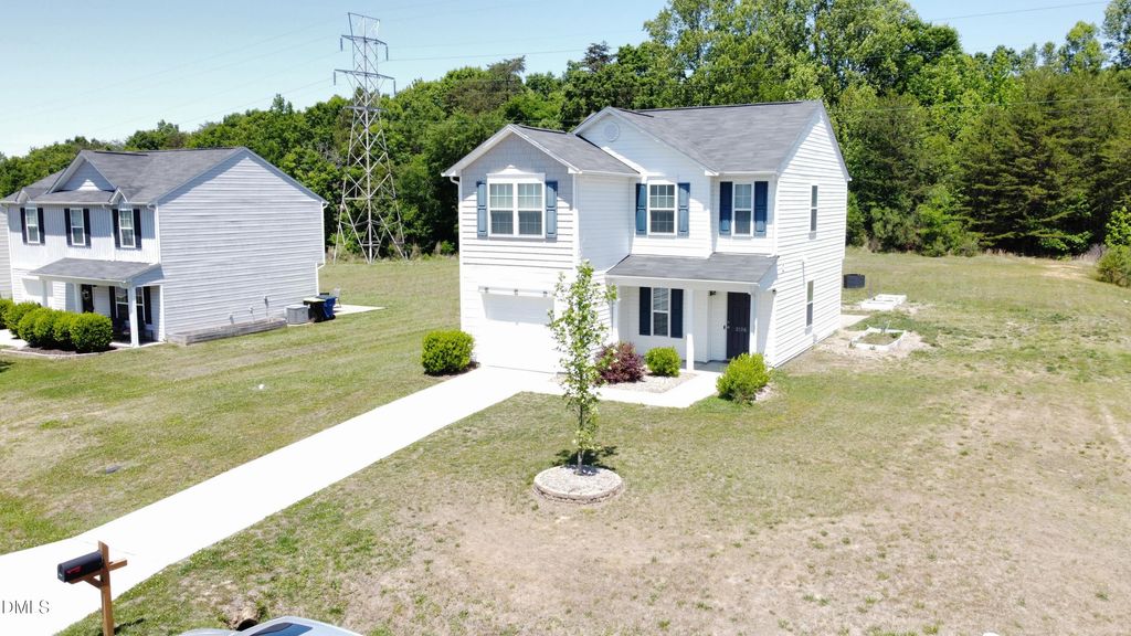 2136 W Simpson Road, Burlington, NC 27217
