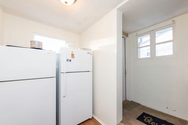 2406 Gilead Avenue, Zion, IL 60099