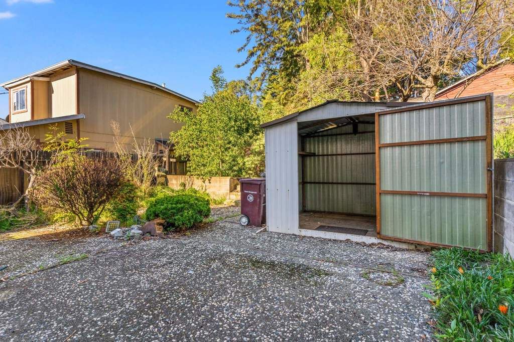 Image 42 of property listing at 1591 159Th Ave, San Leandro, CA 94578