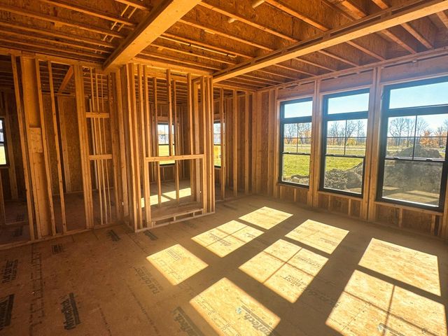 N66W21075 Sweet Clover DRIVE, Menomonee Falls, WI 53051