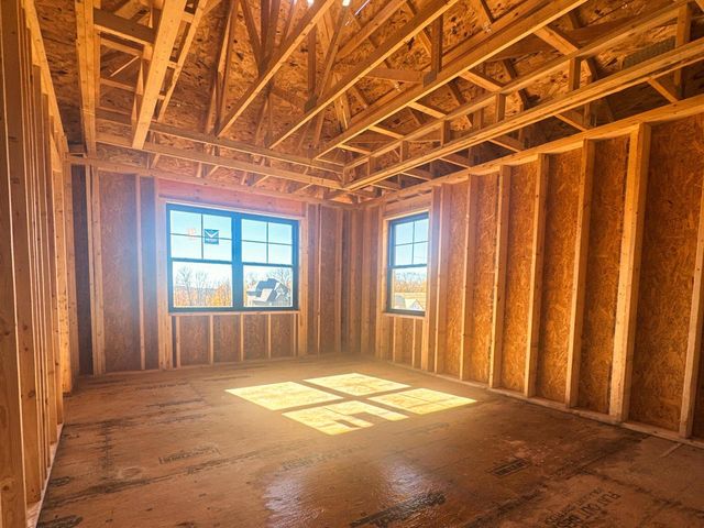 N66W21075 Sweet Clover DRIVE, Menomonee Falls, WI 53051