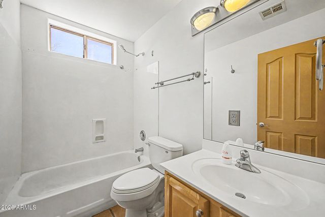 407 E HONDA BOW Road, Phoenix, AZ 85086