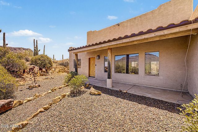 407 E HONDA BOW Road, Phoenix, AZ 85086