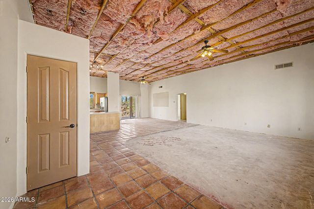 407 E HONDA BOW Road, Phoenix, AZ 85086